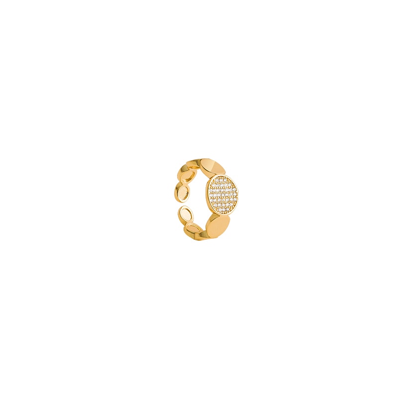 Sophisticated Gold Ring