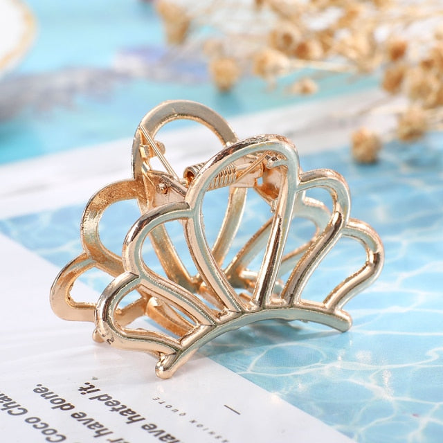 Enchanted Gold Claw Hair Clip