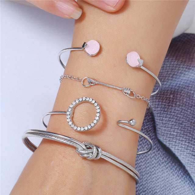 Dainty Bracelet Set